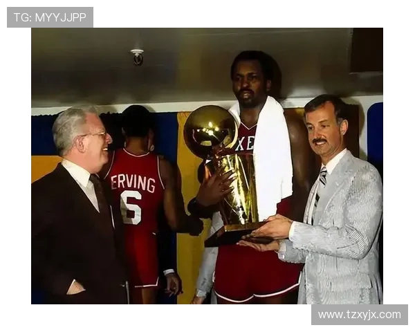 摩西·马龙的传奇生涯:从篮坛巨星到历史名宿的辉煌之路