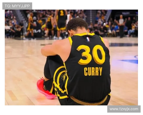 勇士与开拓者激战在即球迷期待精彩对决与球星表现